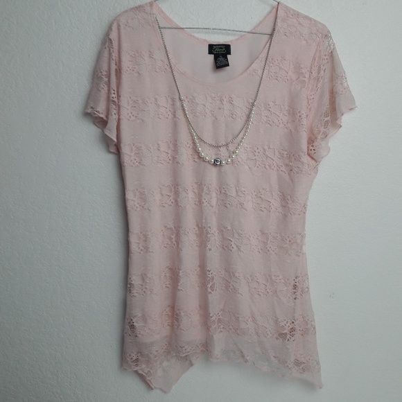 Shannon Ford Tops - Shannon Ford Pale Pink Lace Blouse 1X w/necklace